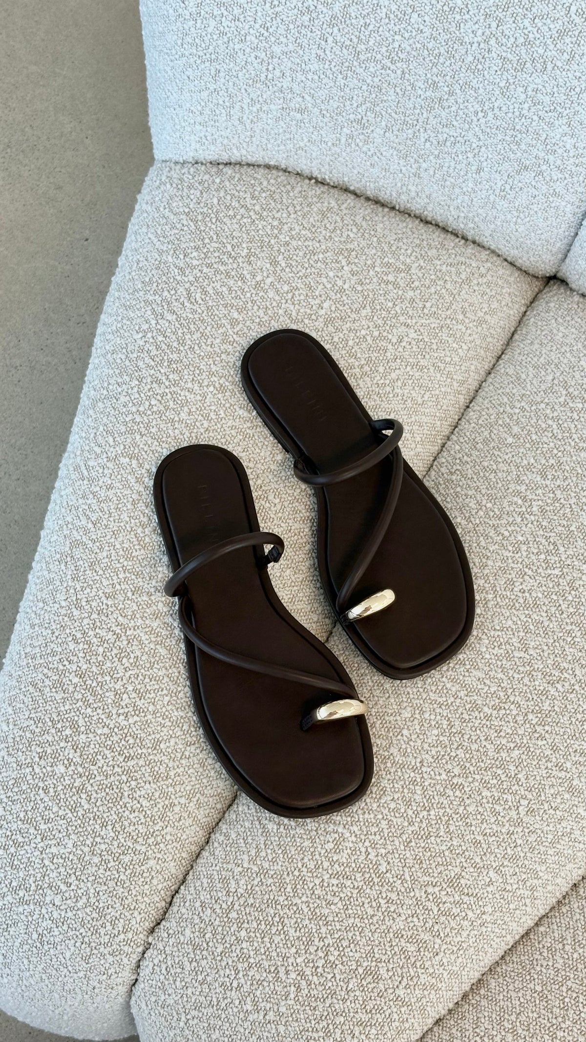 Orphie Slide - Chocolate